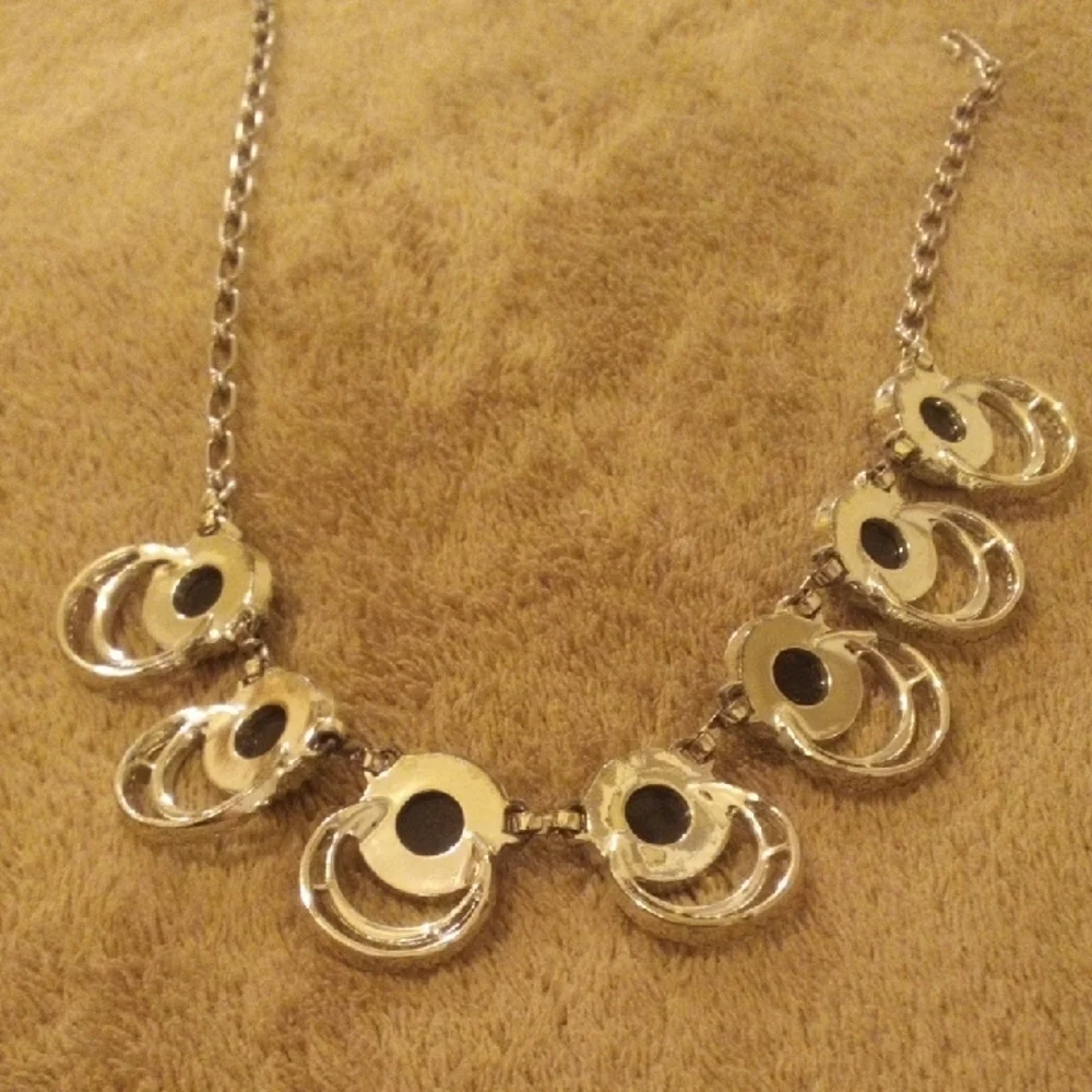 Chic Black and Gold Necklace